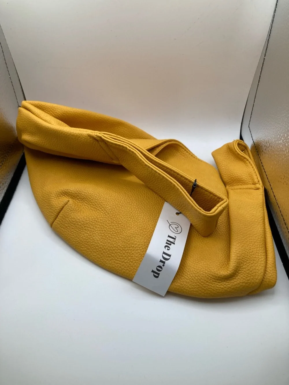 NWT The Drop Avalon Small Tote Bag Butter Yellow Vegan Leather Wristlet Handbag - Picture 2 of 10